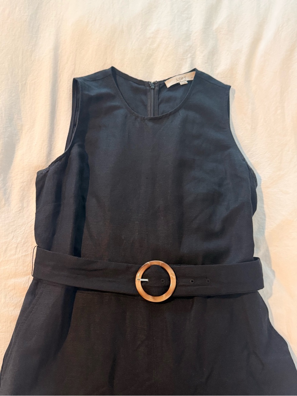 Black Wide-Leg Sleeveless Linen-blend Jumpsuit with Belt - Picture 4 of 7